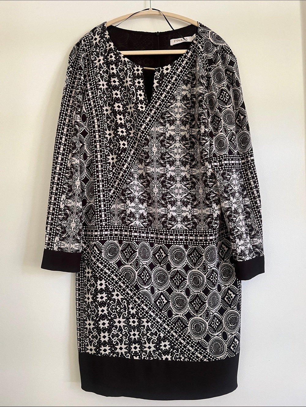 Folk Black and White Long Sleeve Patterned Shift Dress